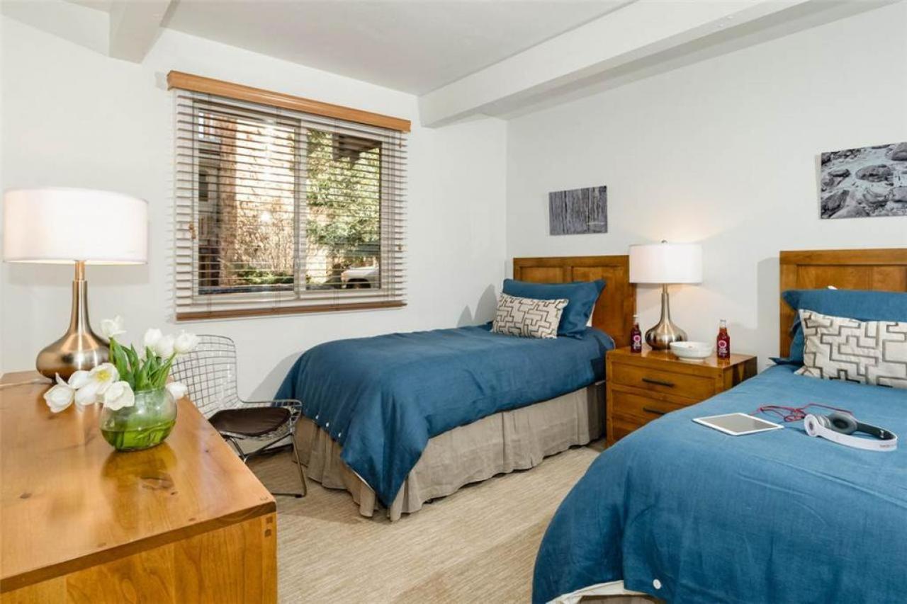 Standard Two Bedroom - Alps 101 * Aspen